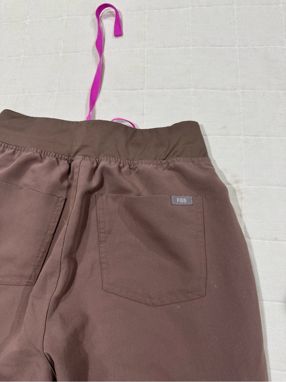 Figs Scrubs Pants - Picture 11 of 13